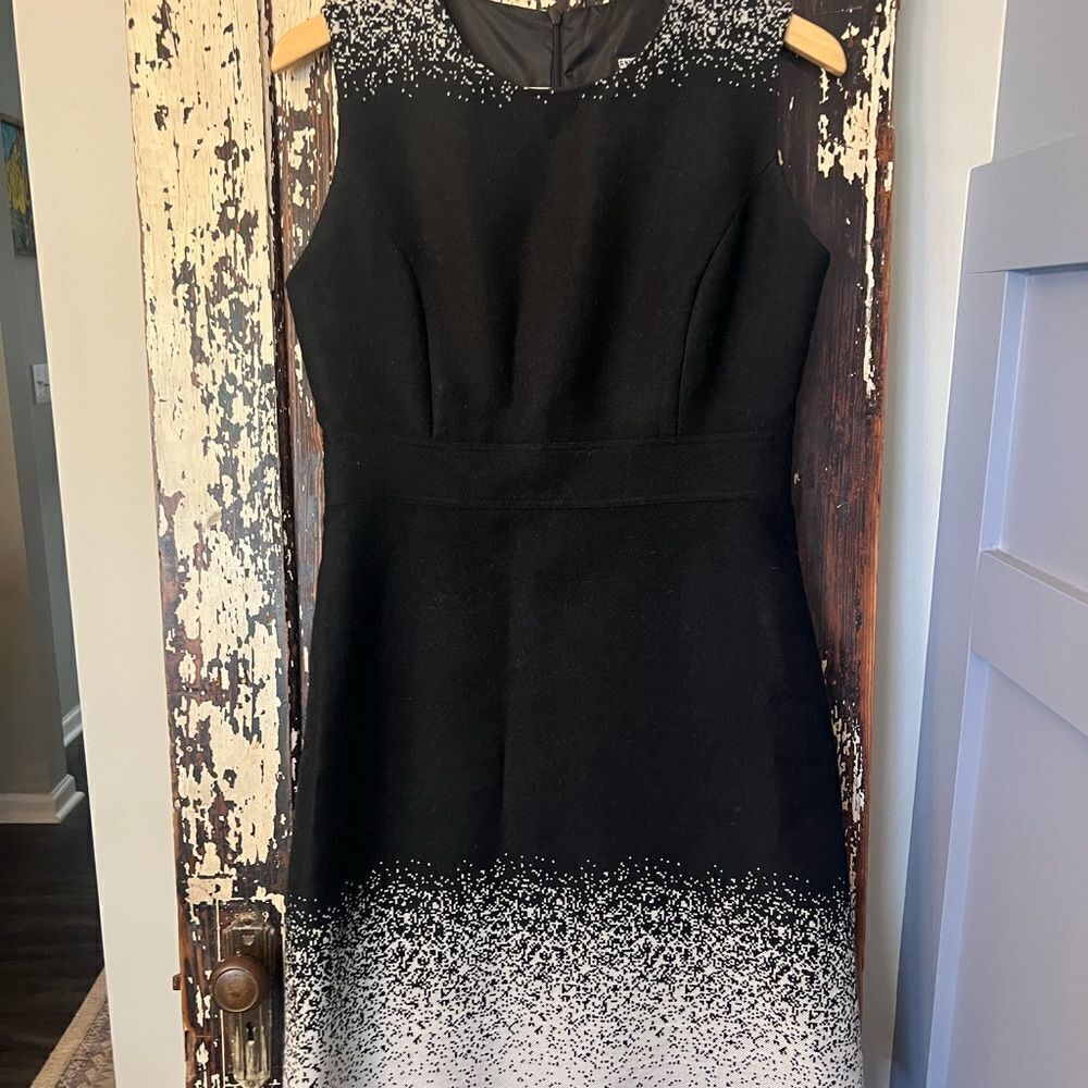 Anni Kuan women’s Black & white speckled wool blend size 6 sleeveless knit dress